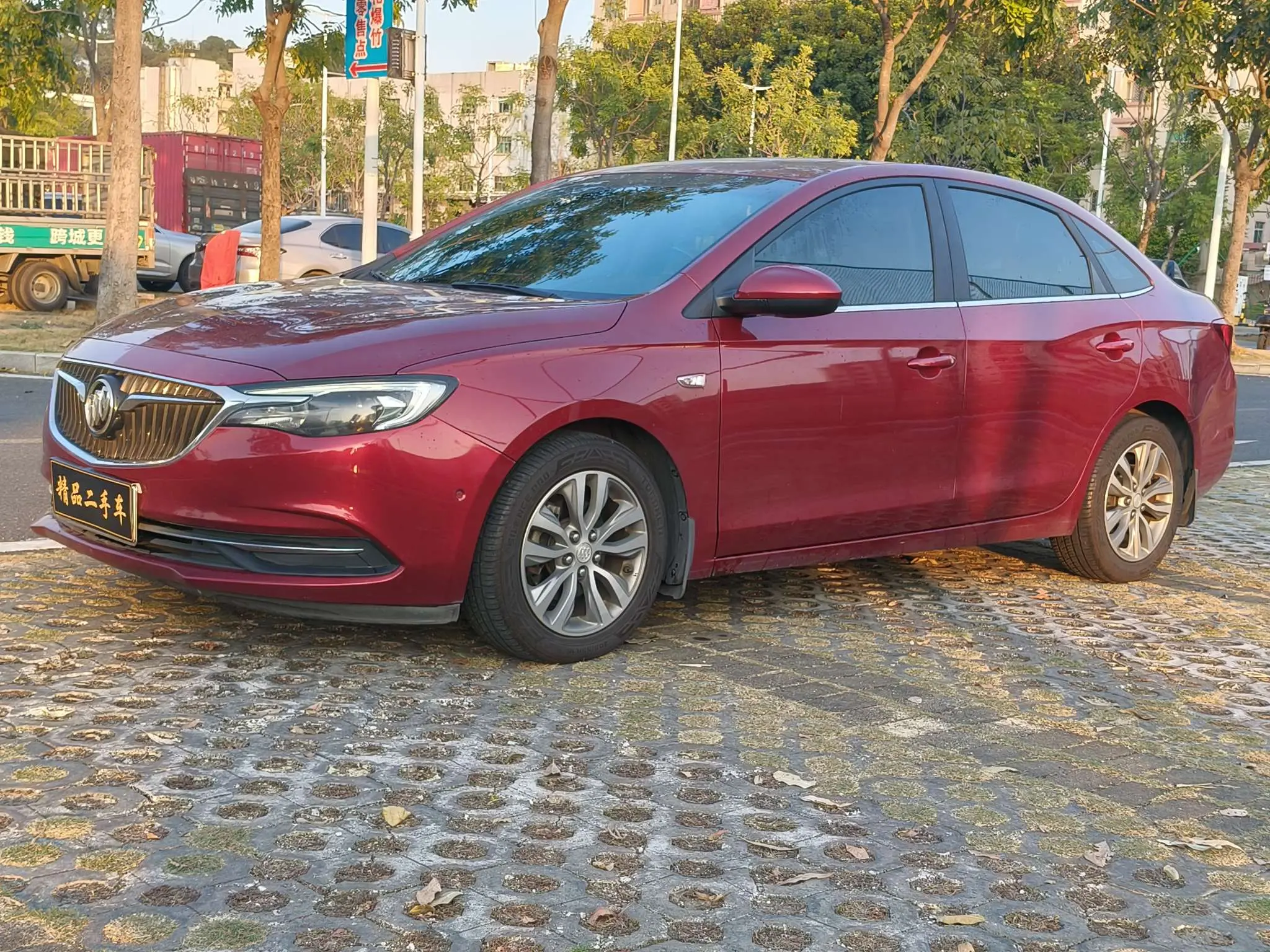 Buick Yinglang  из Китая