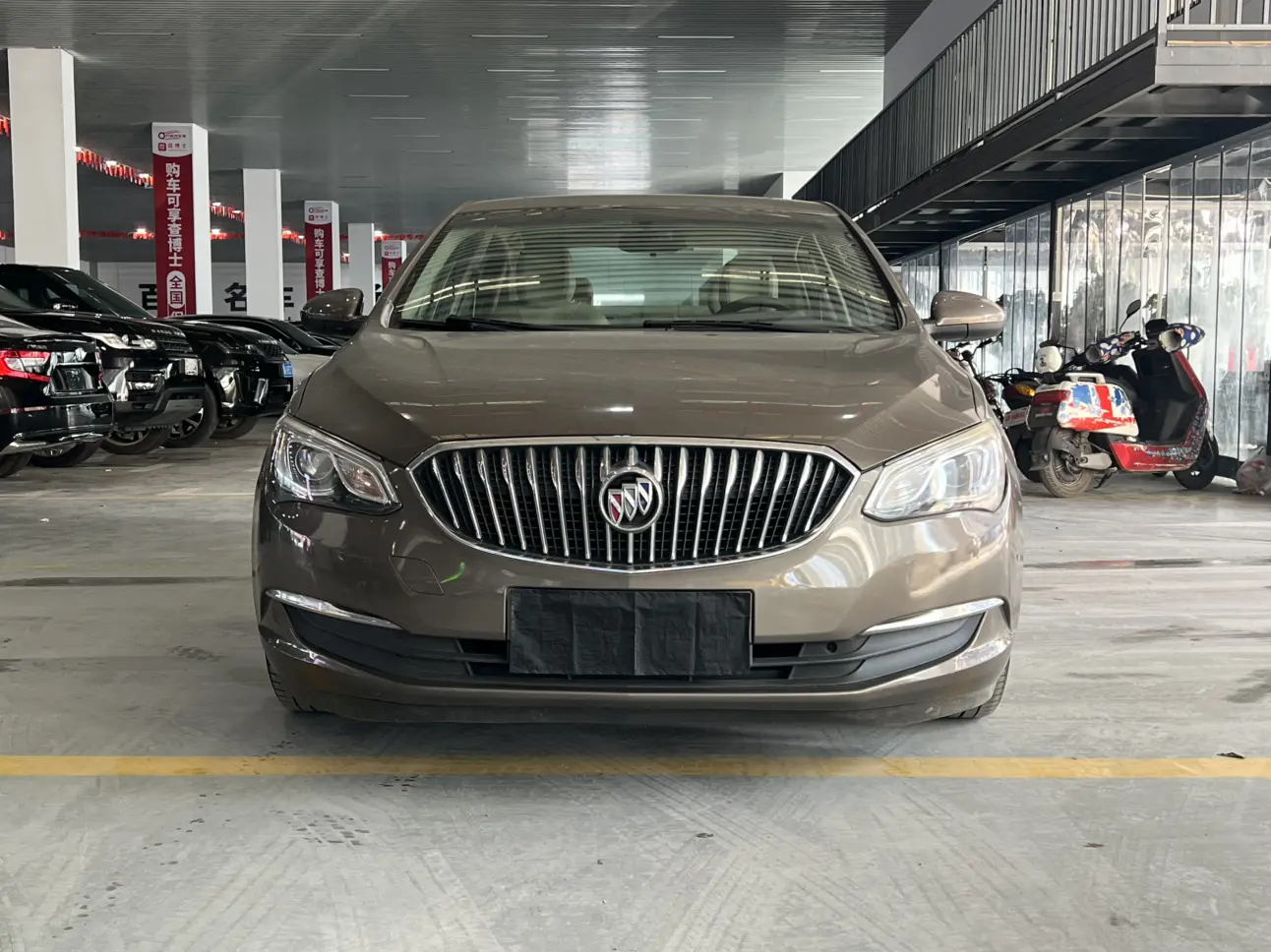 Buick Yinglang  из Китая