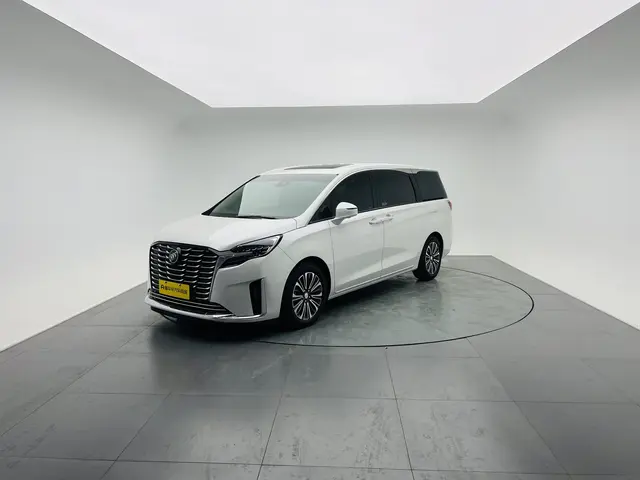 Buick GL8  из Китая