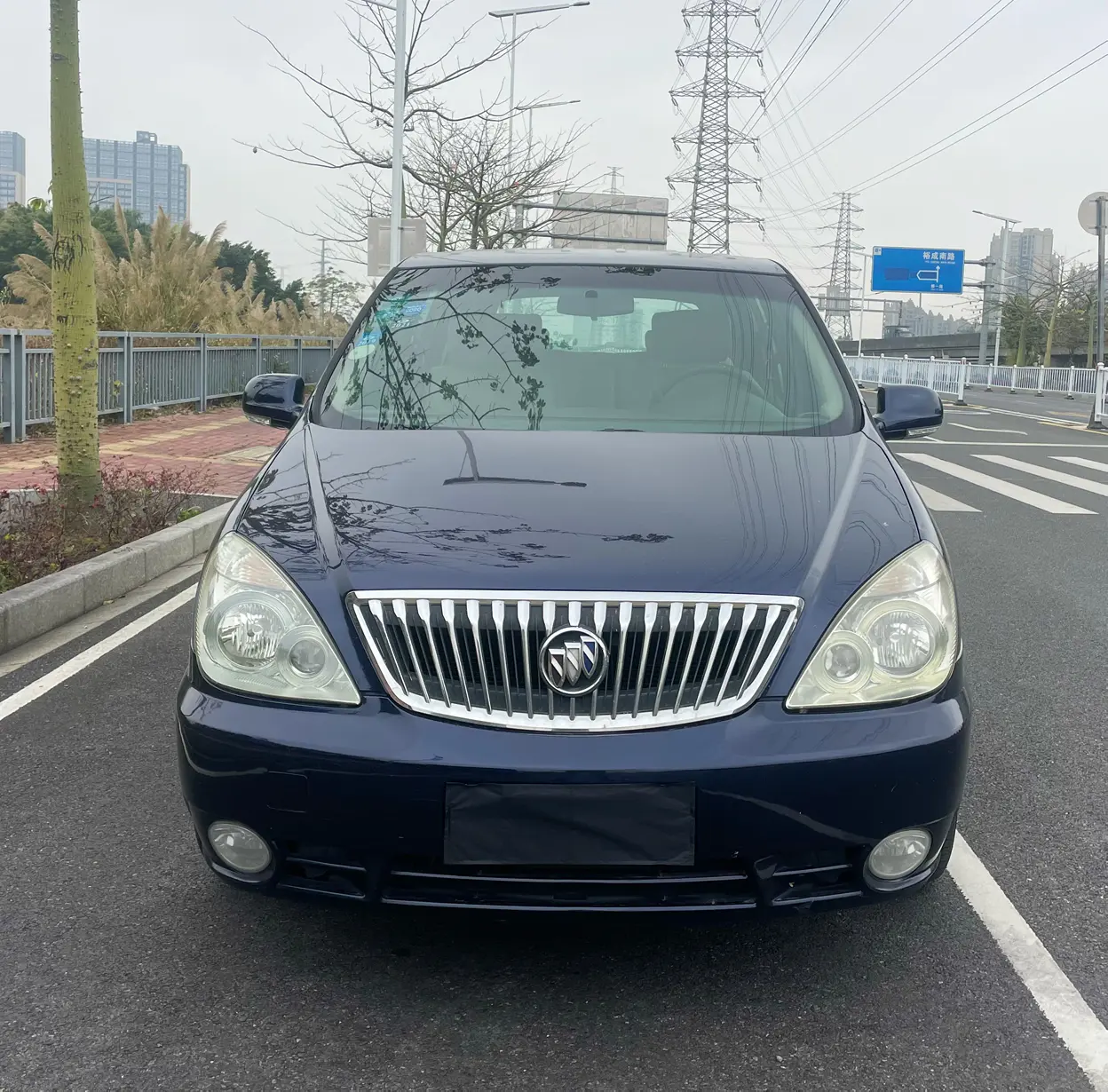 Buick GL8  из Китая