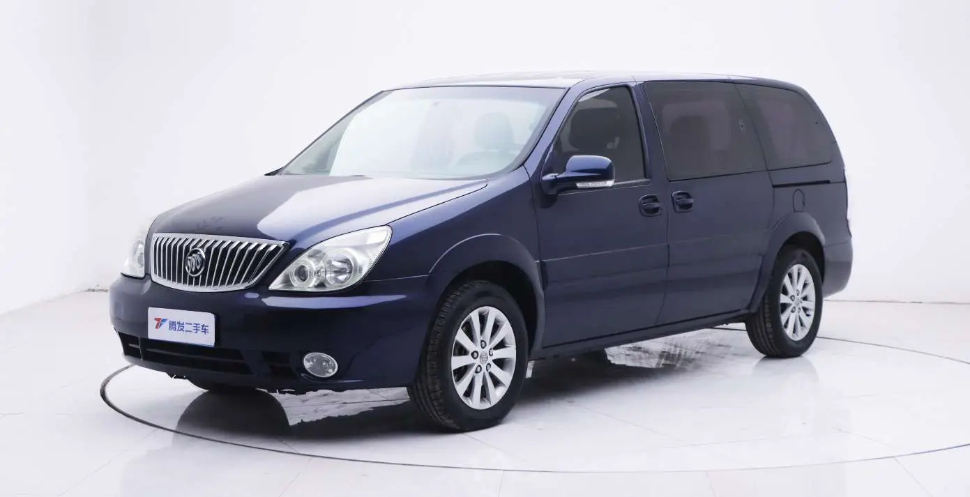 Buick GL8  из Китая