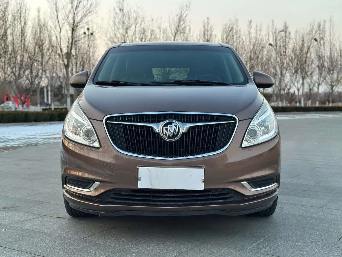Buick GL8  из Китая