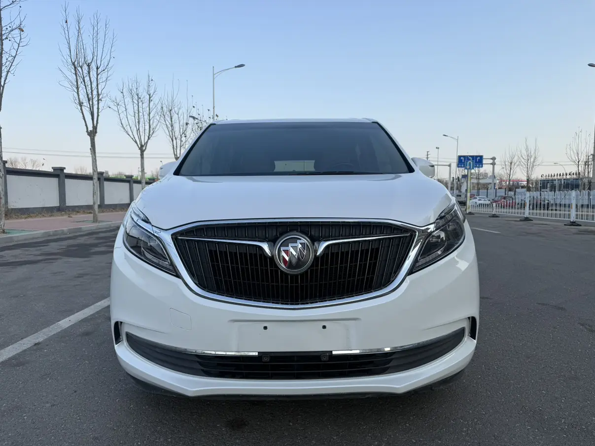 Buick GL8  из Китая