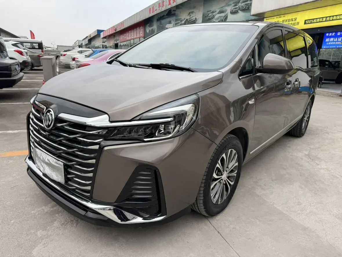 Buick GL8  из Китая