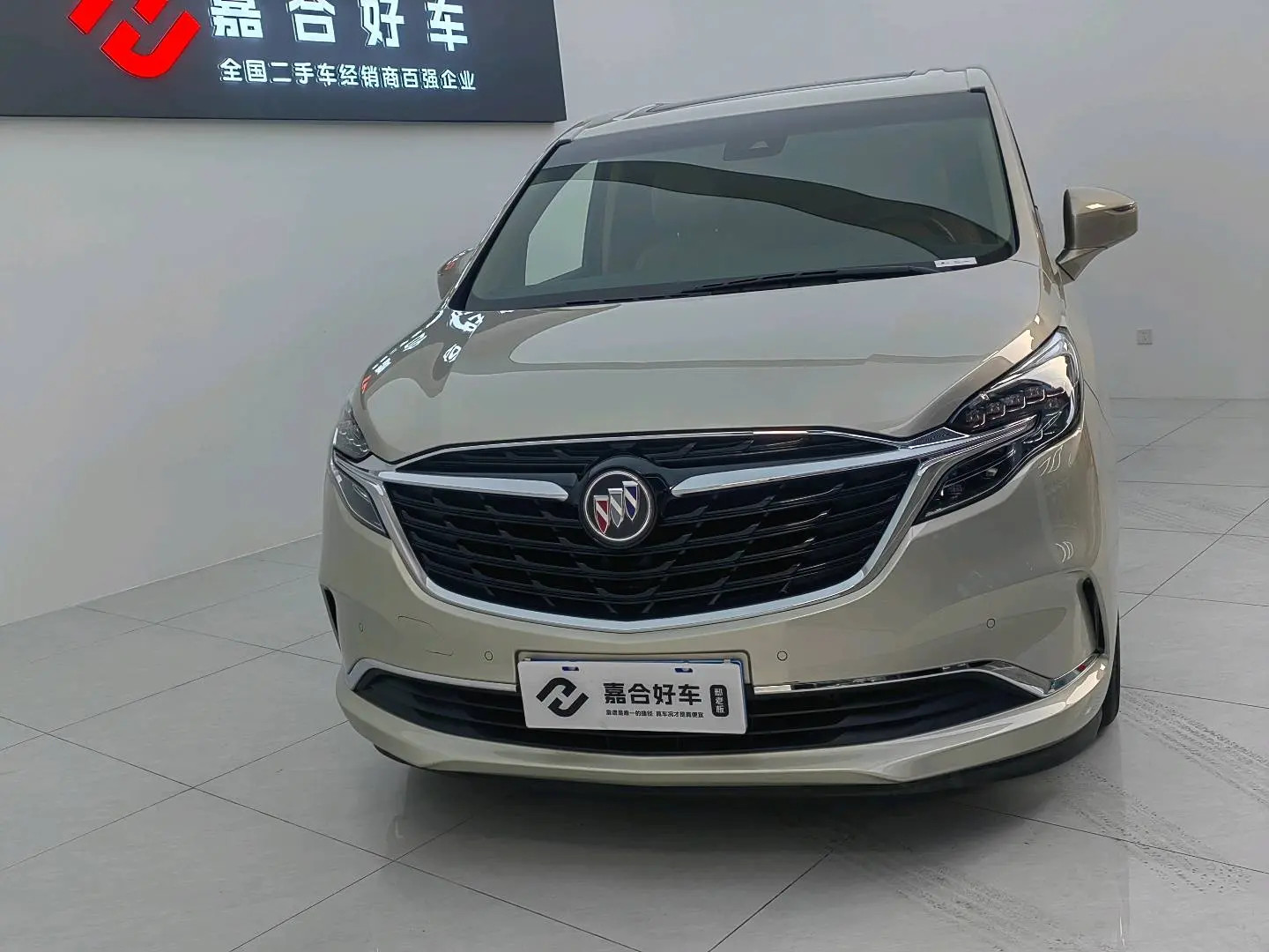 Buick GL8  из Китая
