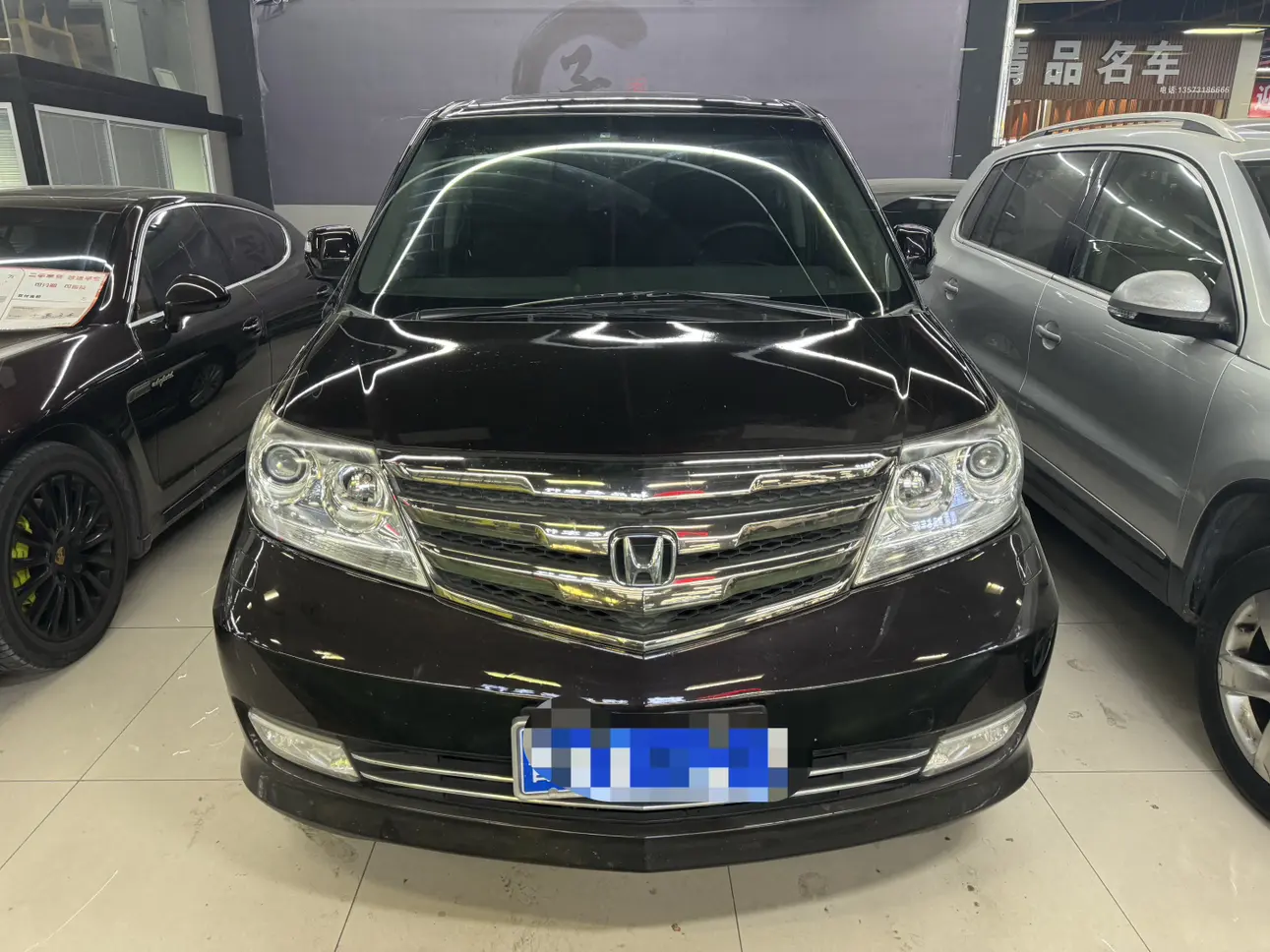 Honda Elysion (Alison)  из Китая