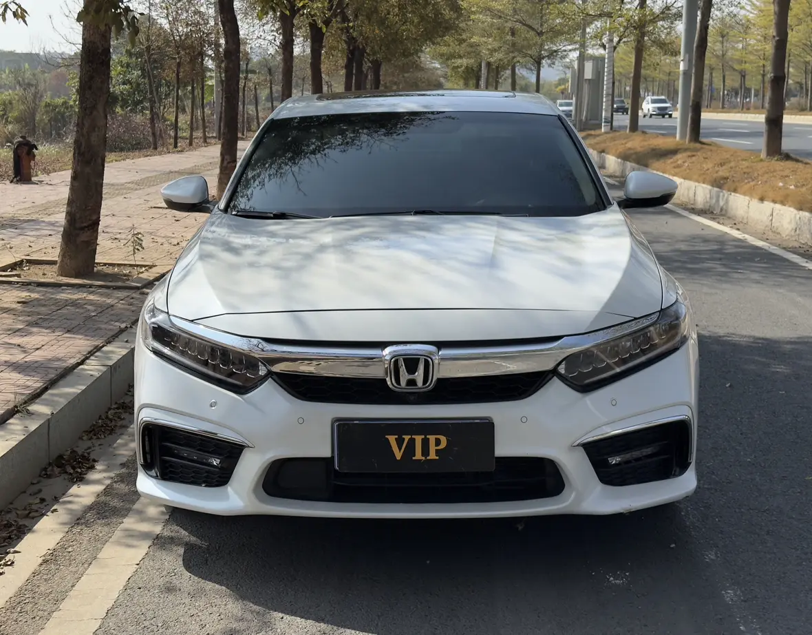 Honda Inspire (Yingshipai)  из Китая