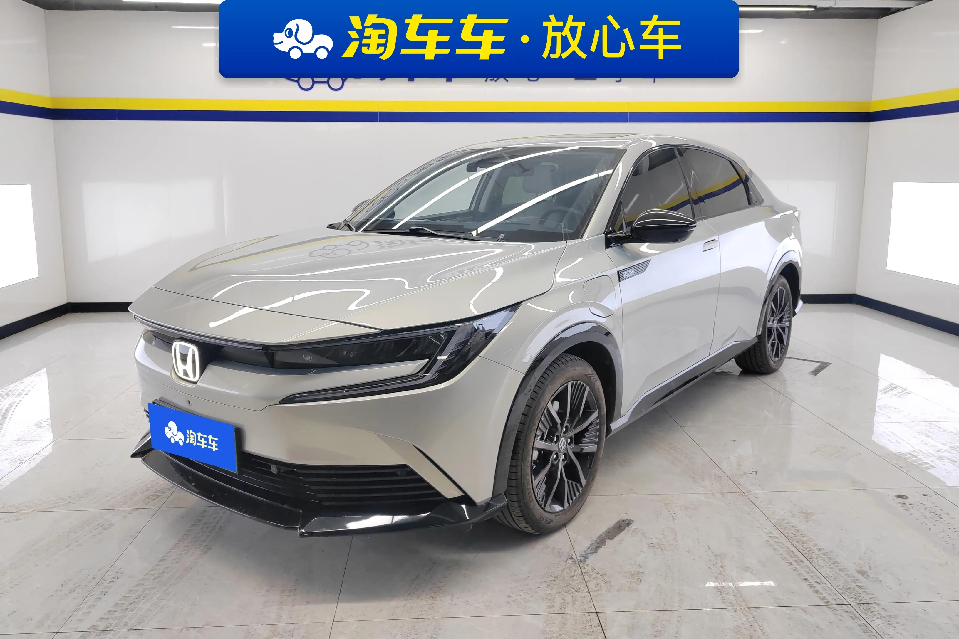 Honda E:NP2 Ji Pai 2  из Китая