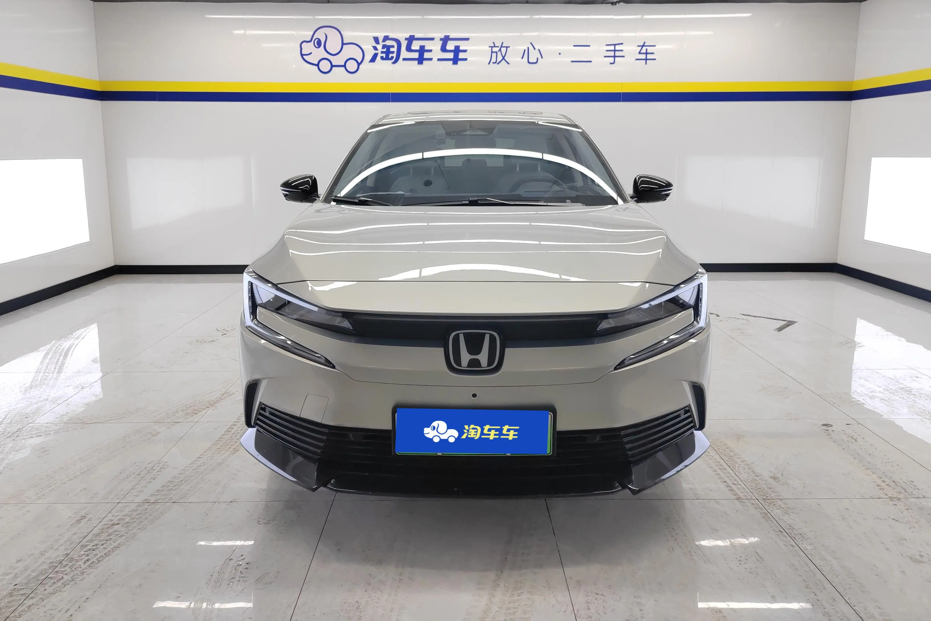 Honda E:NP2 Ji Pai 2  из Китая