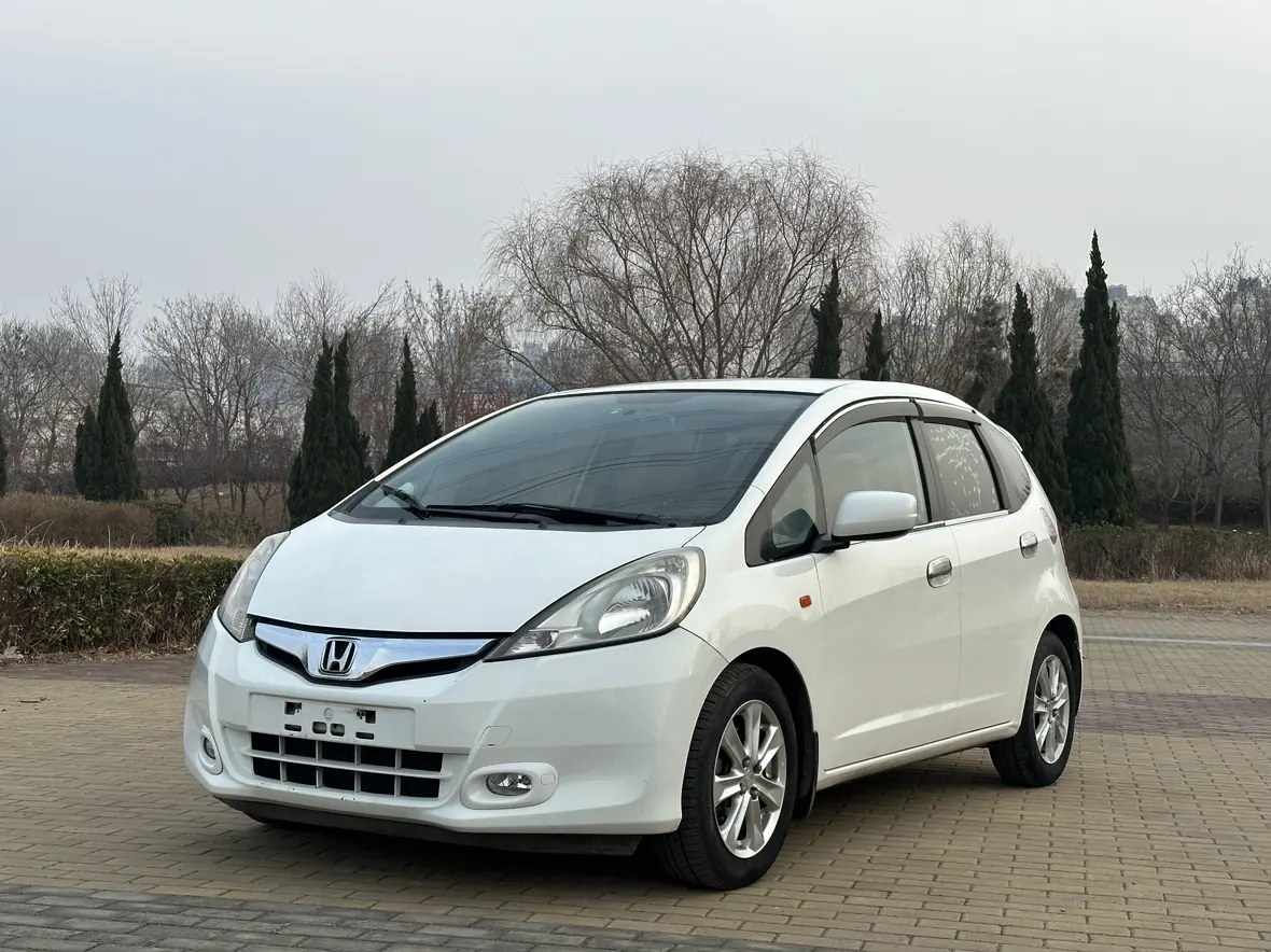 Honda Fit  из Китая