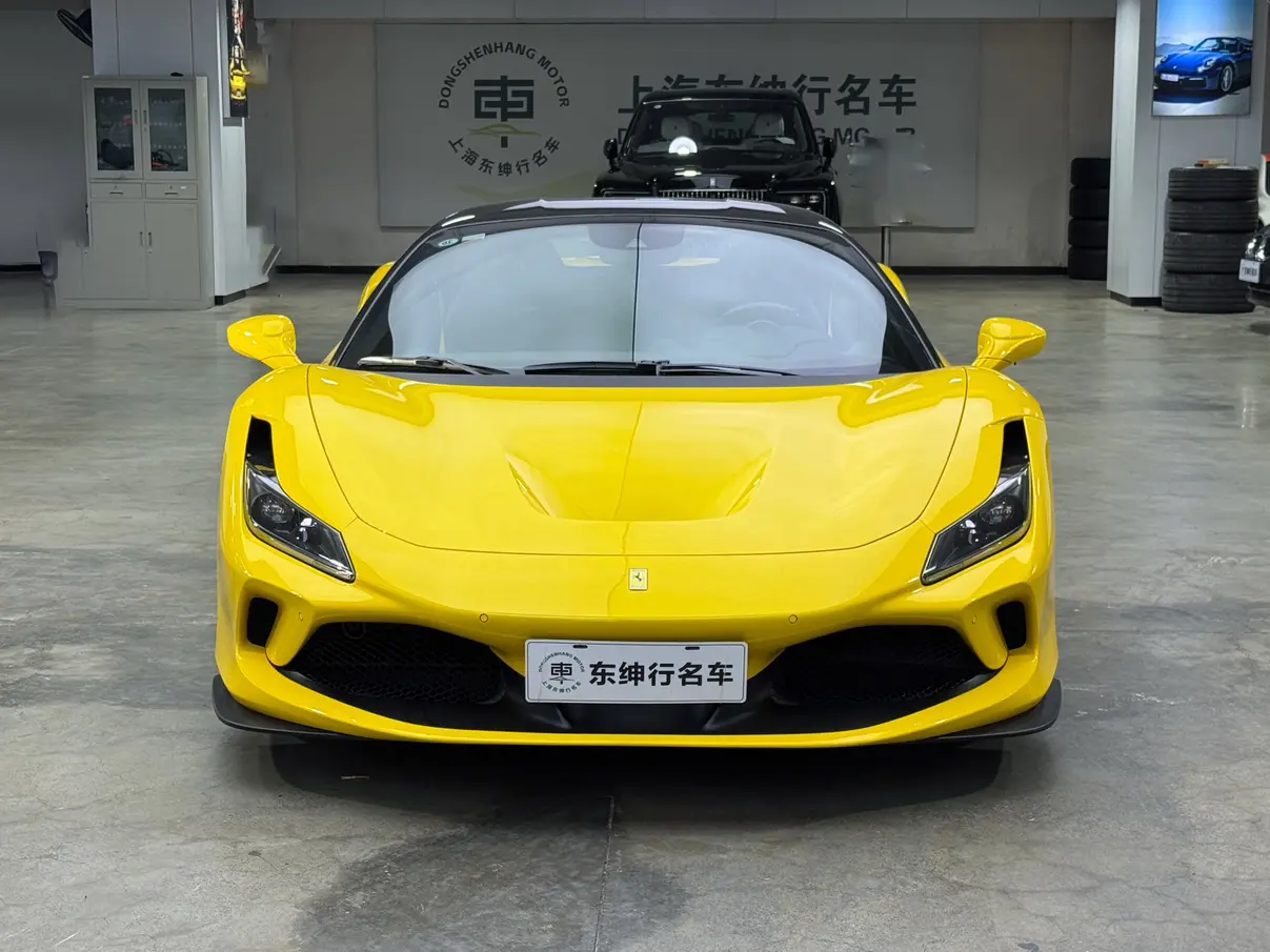 Ferrari F8  из Китая