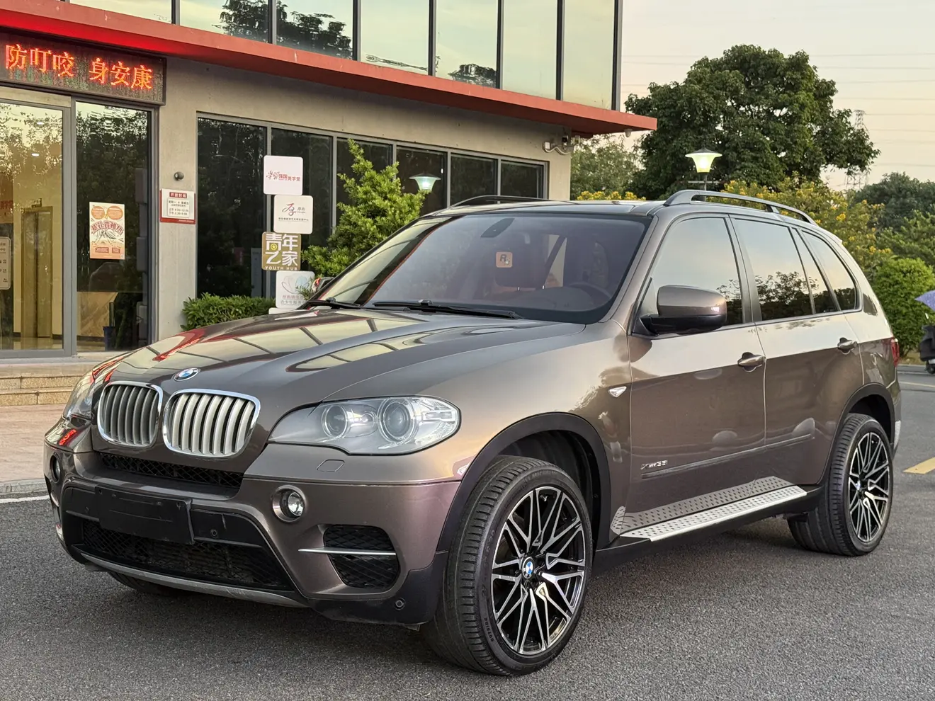 BMW X5  из Китая