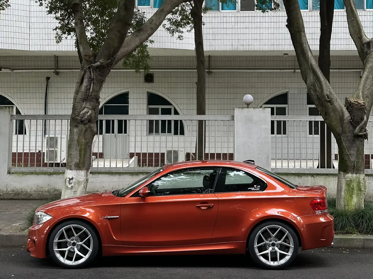 BMW 1 Series M  из Китая