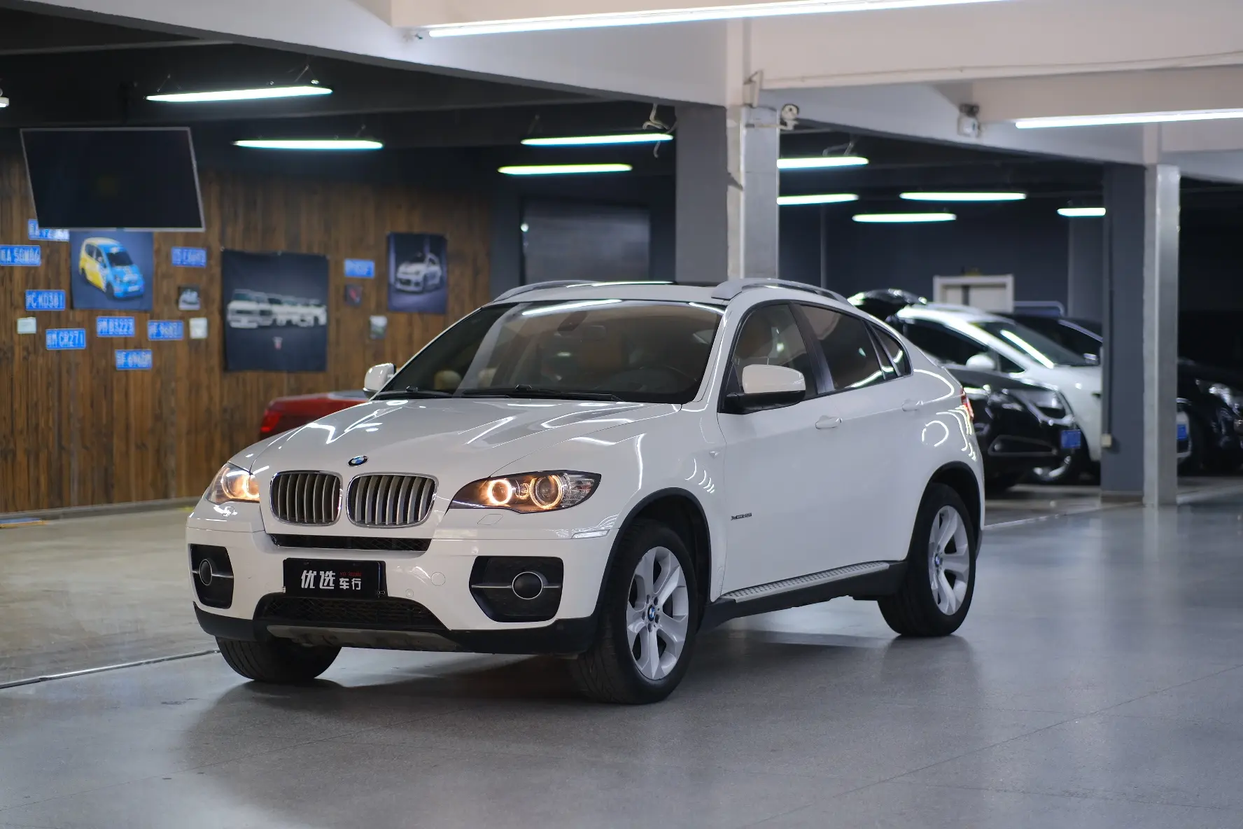 BMW X6  из Китая