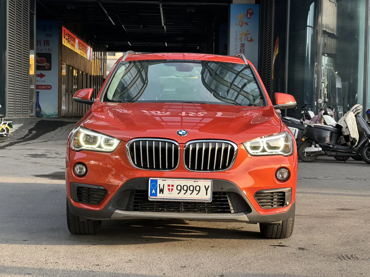 BMW X1  из Китая