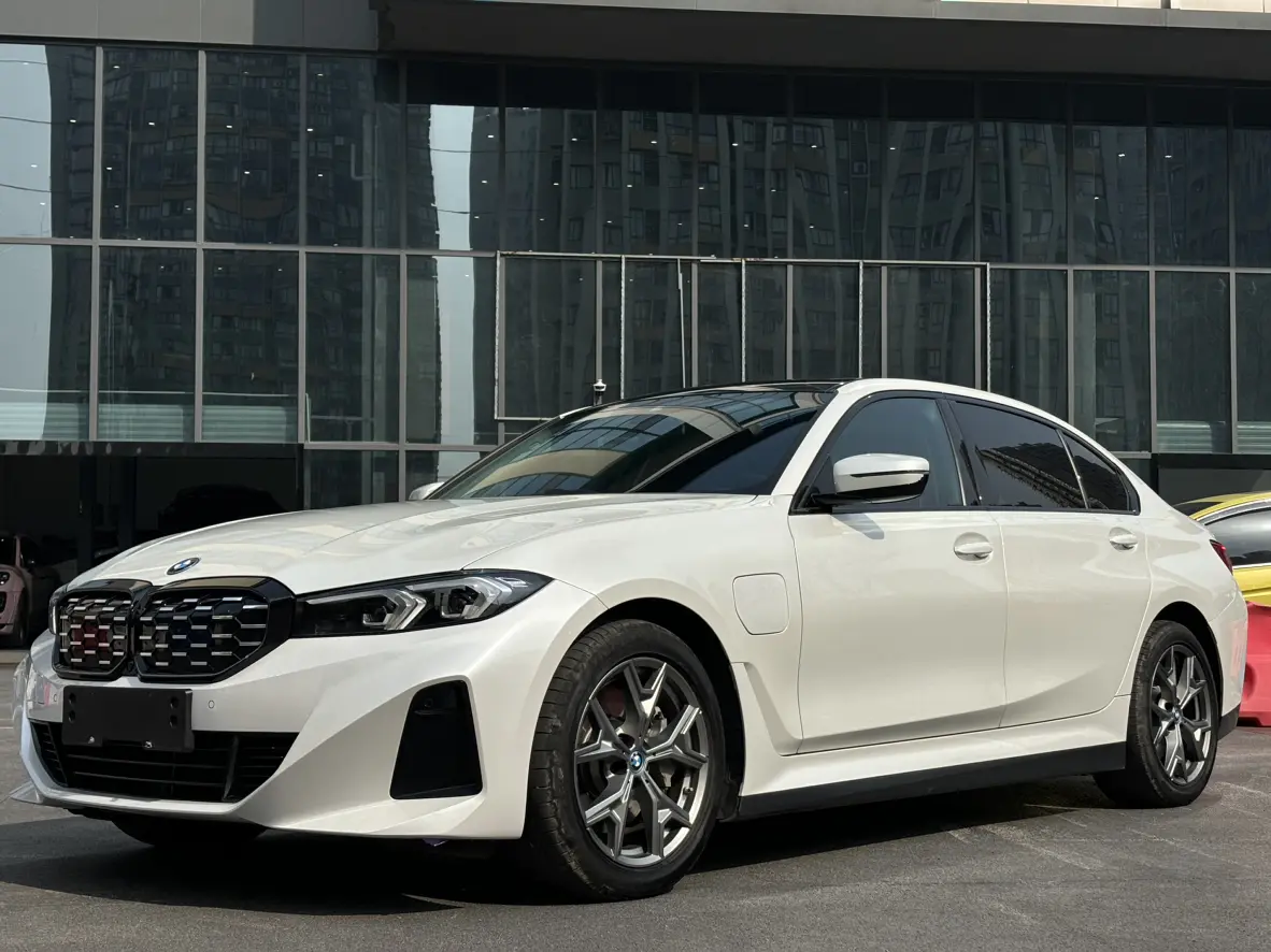 BMW i3  из Китая