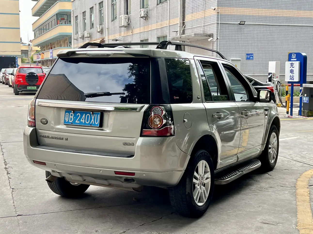 Land Rover Freelander 2  из Китая