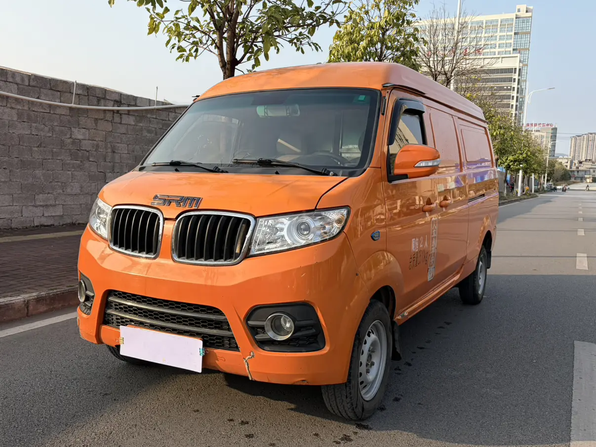 Xinyuan Automobile Good Luck No. 1  из Китая