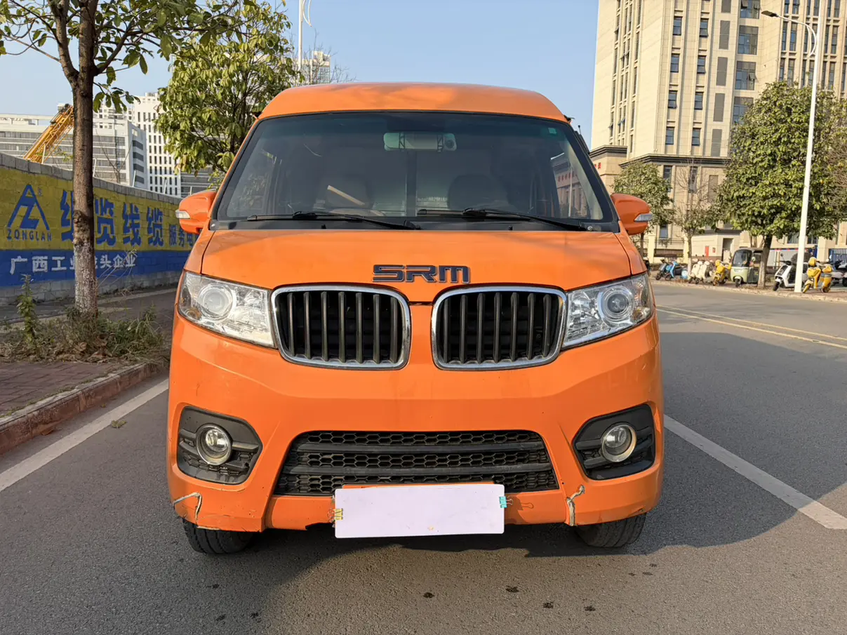 Xinyuan Automobile Good Luck No. 1  из Китая