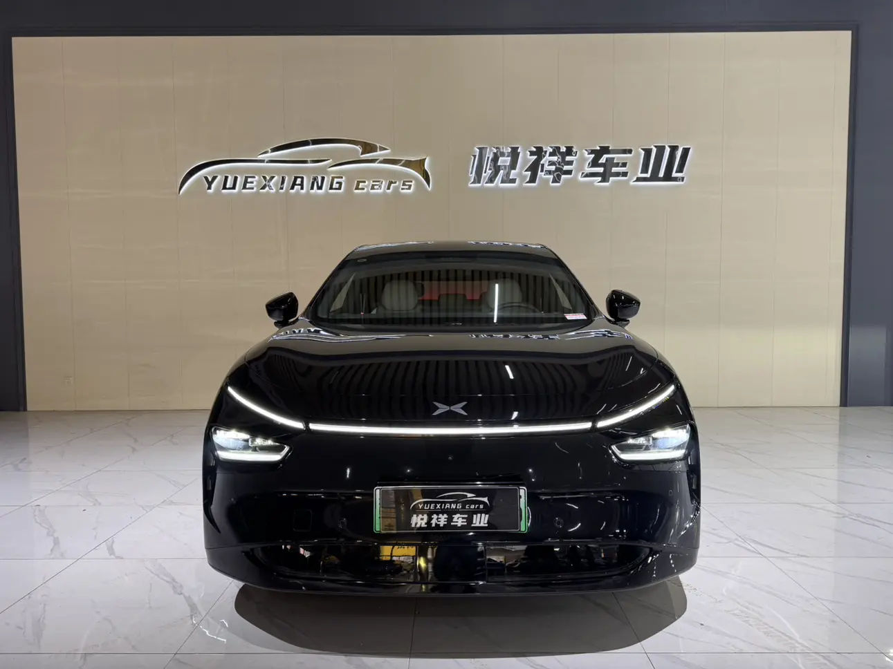 Xpeng G7  из Китая