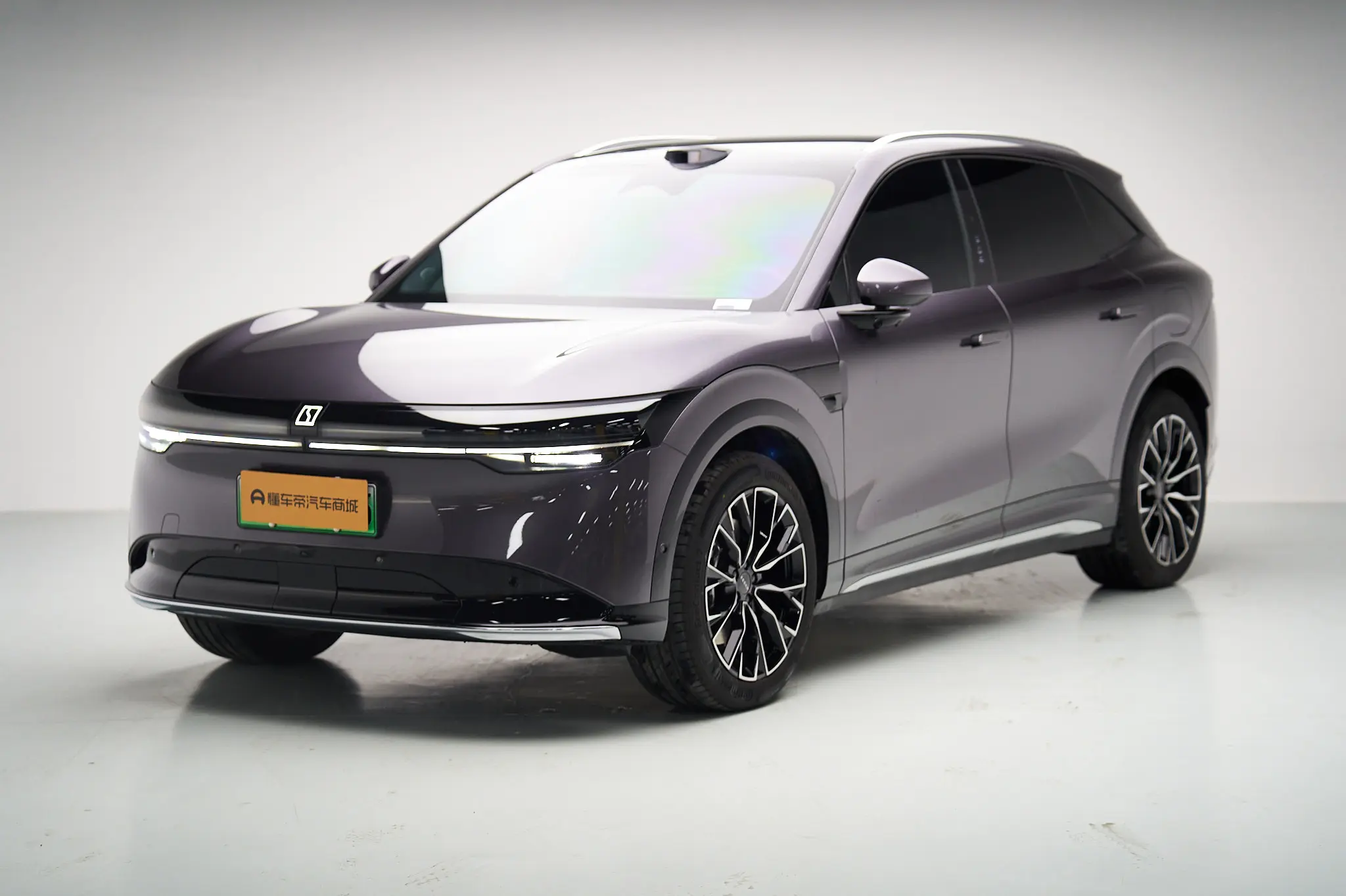 ZEEKR 7X  из Китая