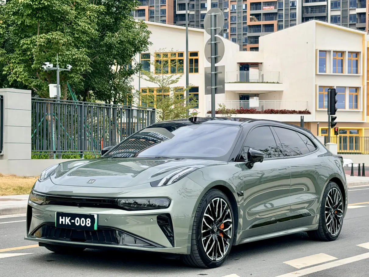 ZEEKR 001  из Китая