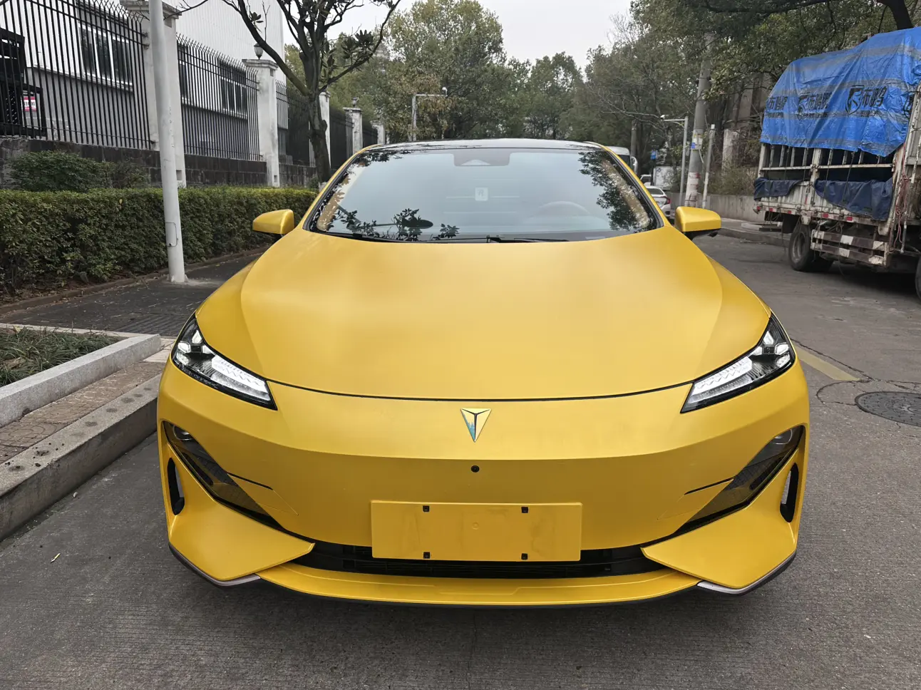 Deepal Dark blue SL03  из Китая