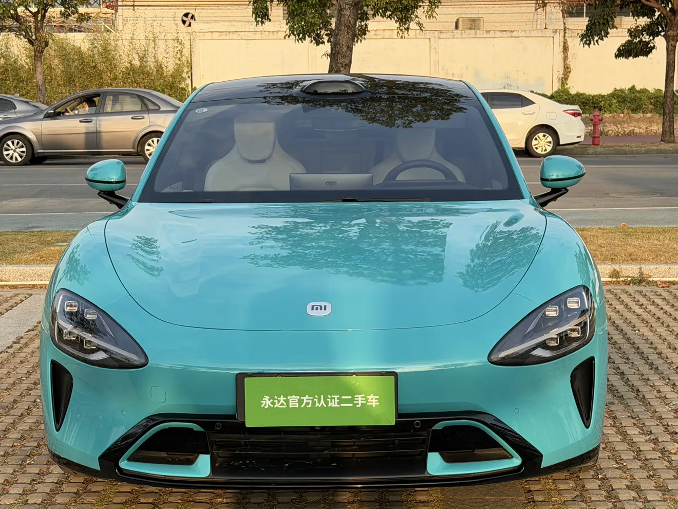 Xiaomi car Xiaomi SU7  из Китая