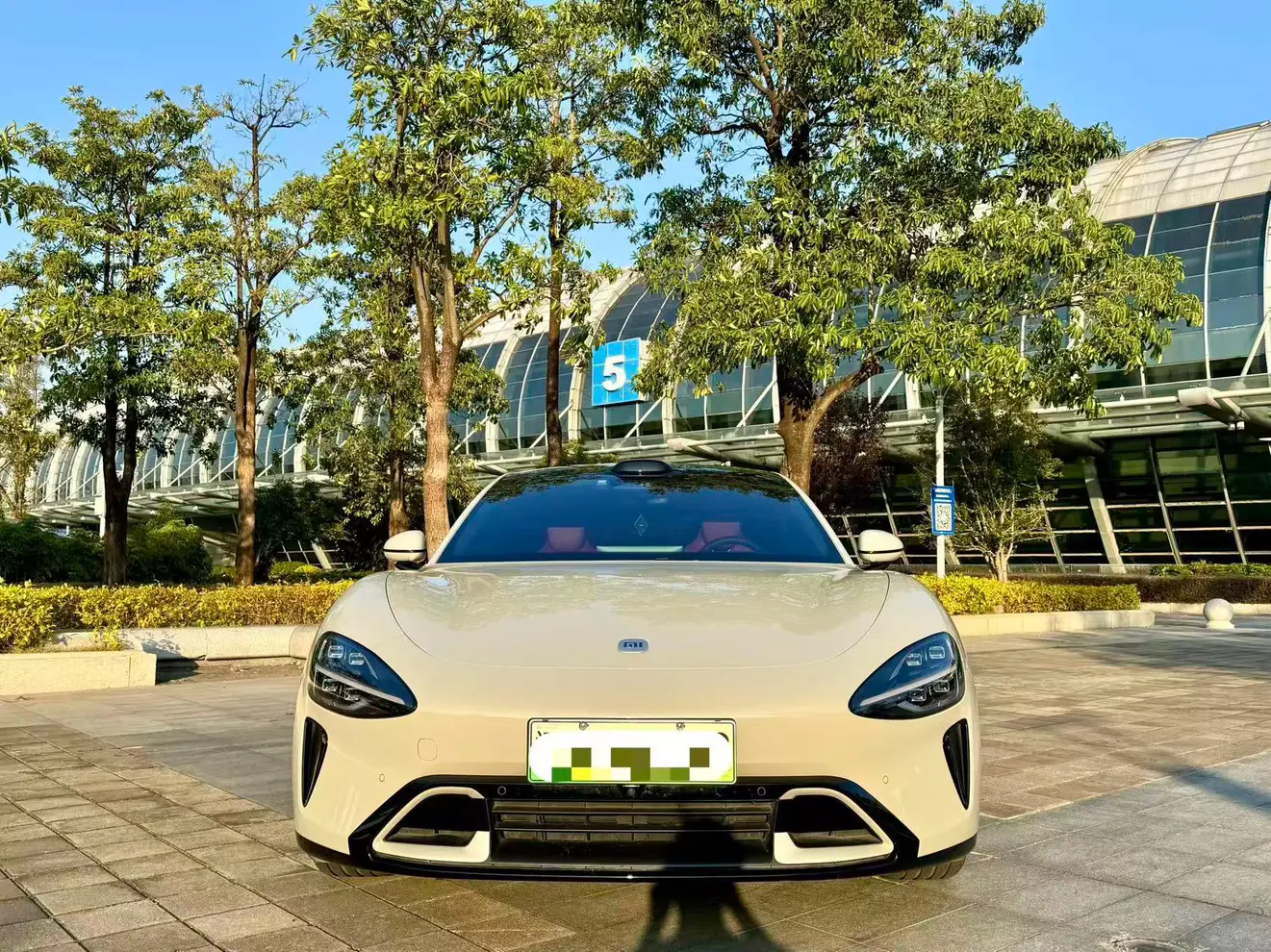 Xiaomi car Xiaomi SU7  из Китая