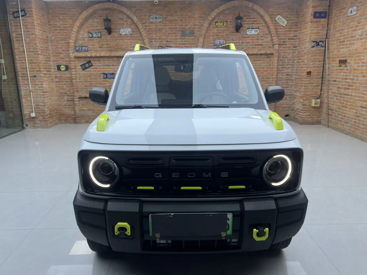 Geely Panda  из Китая