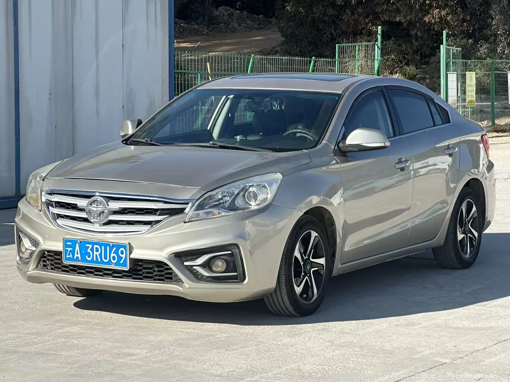 HAIMA Familia  из Китая