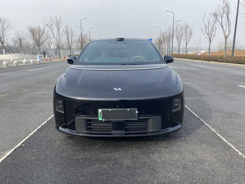 Li Ideal i6  из Китая