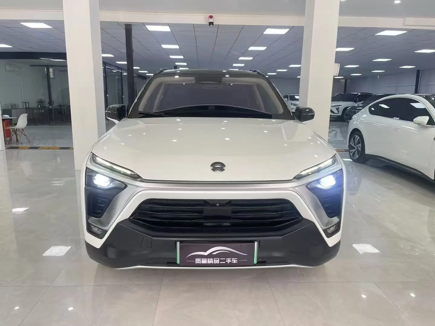 NIO ES8  из Китая