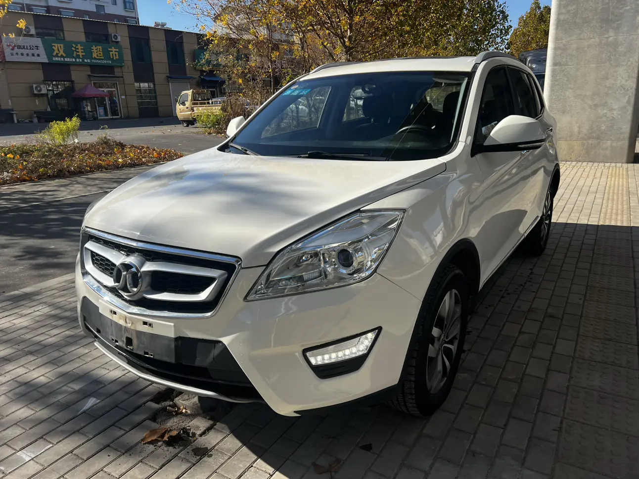 BAIC Shenbao X65  из Китая