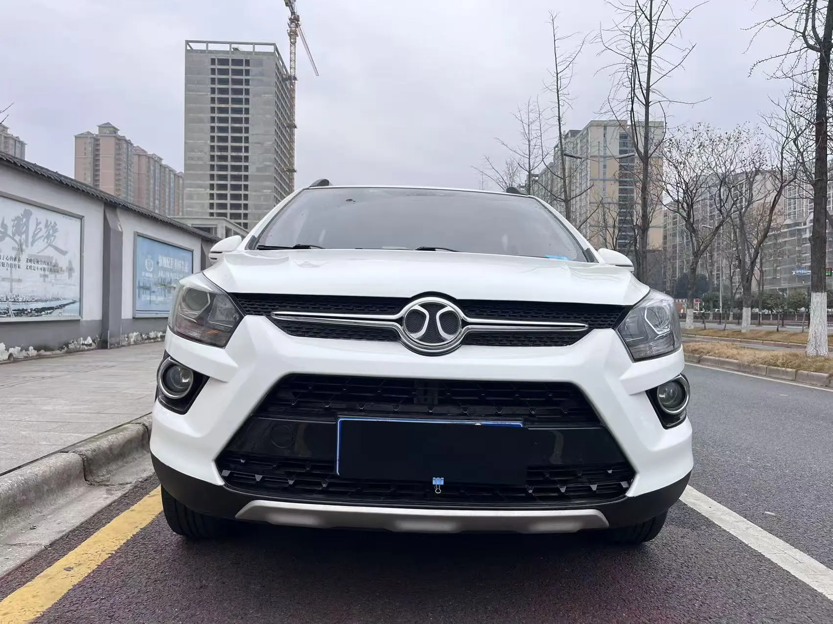 BAIC Shenbao X25  из Китая