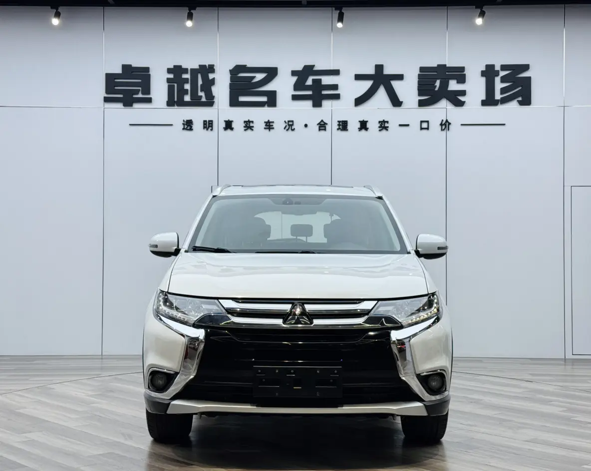 Mitsubishi Outlander  из Китая