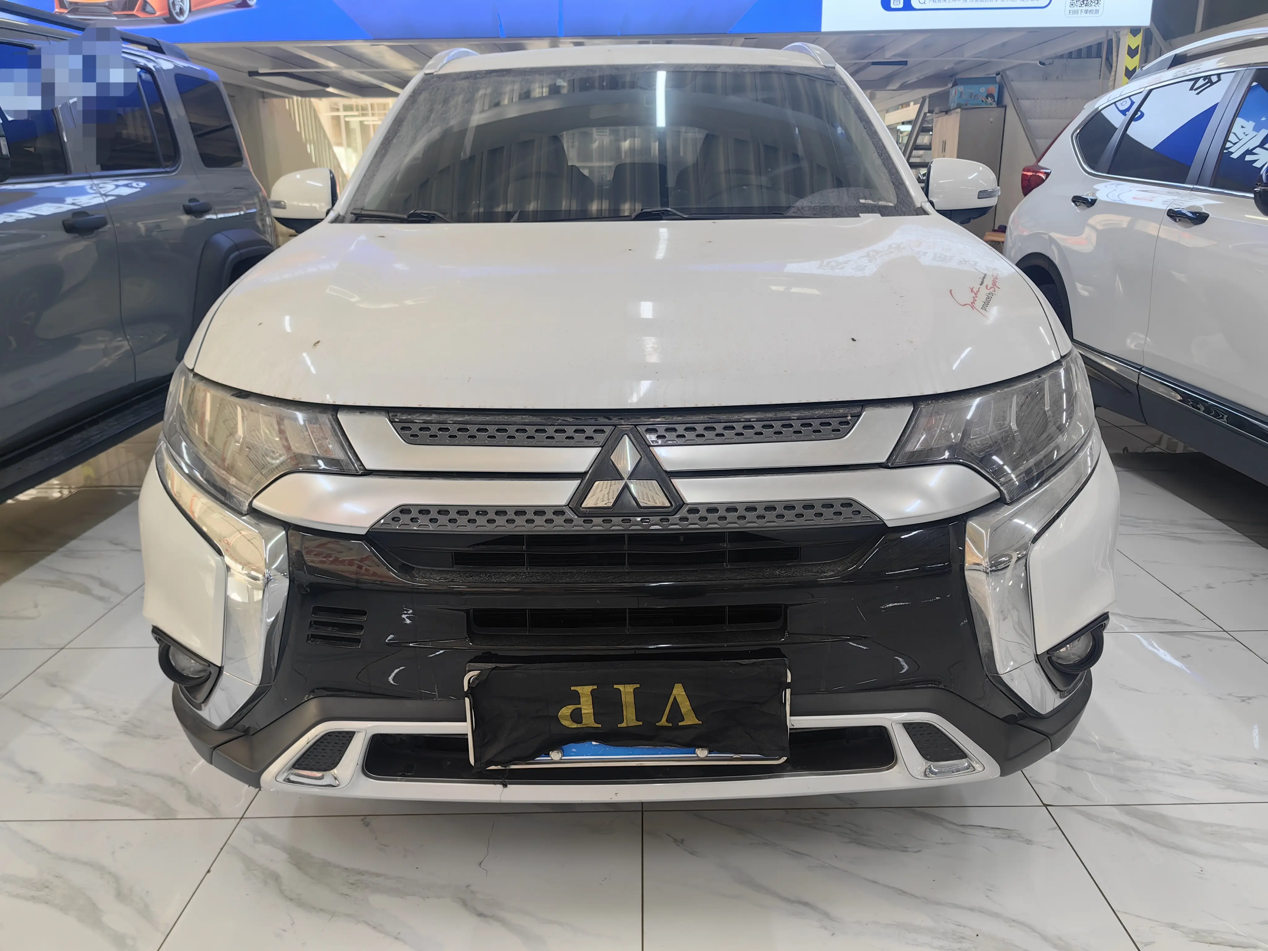 Mitsubishi Outlander  из Китая