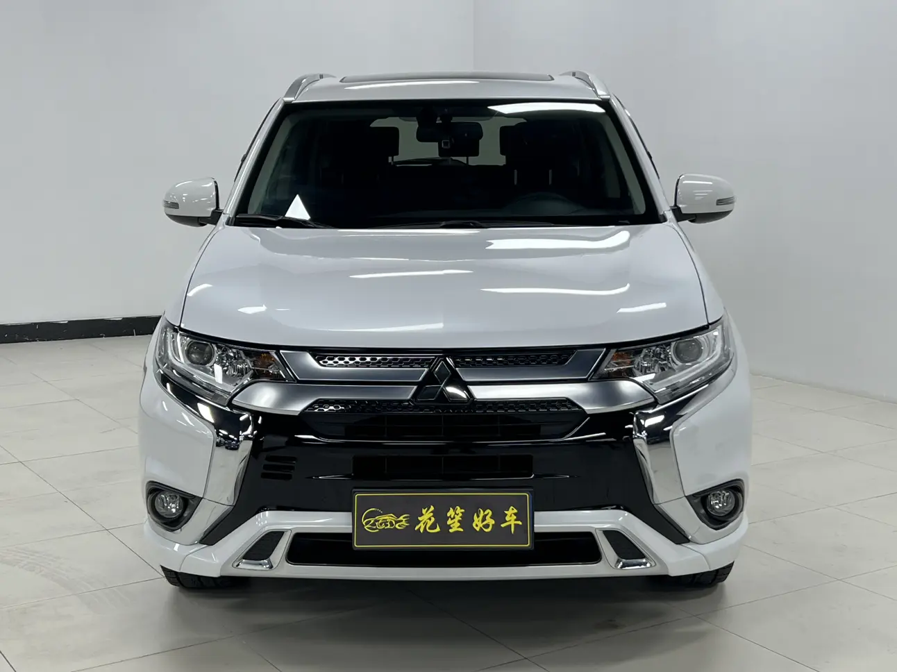 Mitsubishi Outlander  из Китая