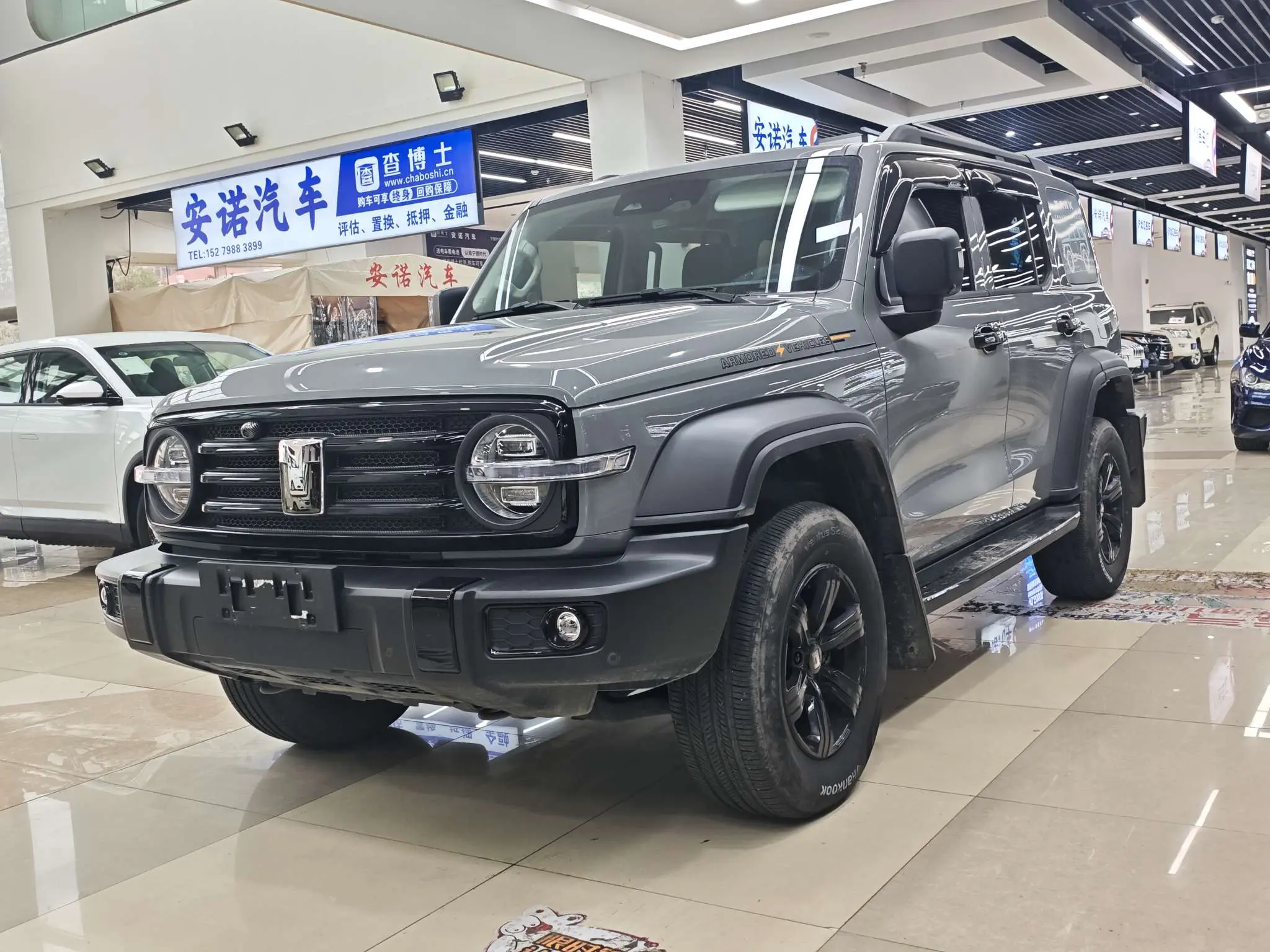 Tank 300  из Китая