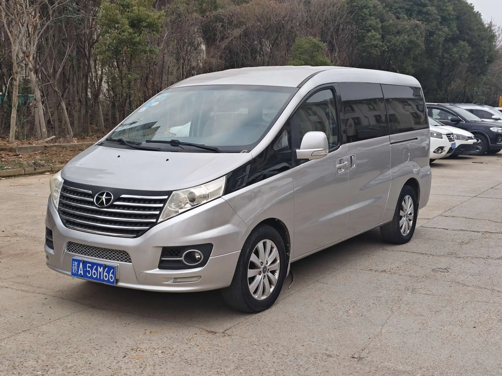 Jiangxi Ruifeng M5  из Китая