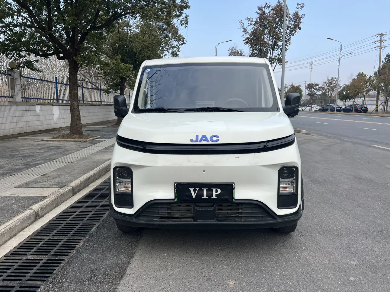 Jiangxi JAC Van Bolo  из Китая