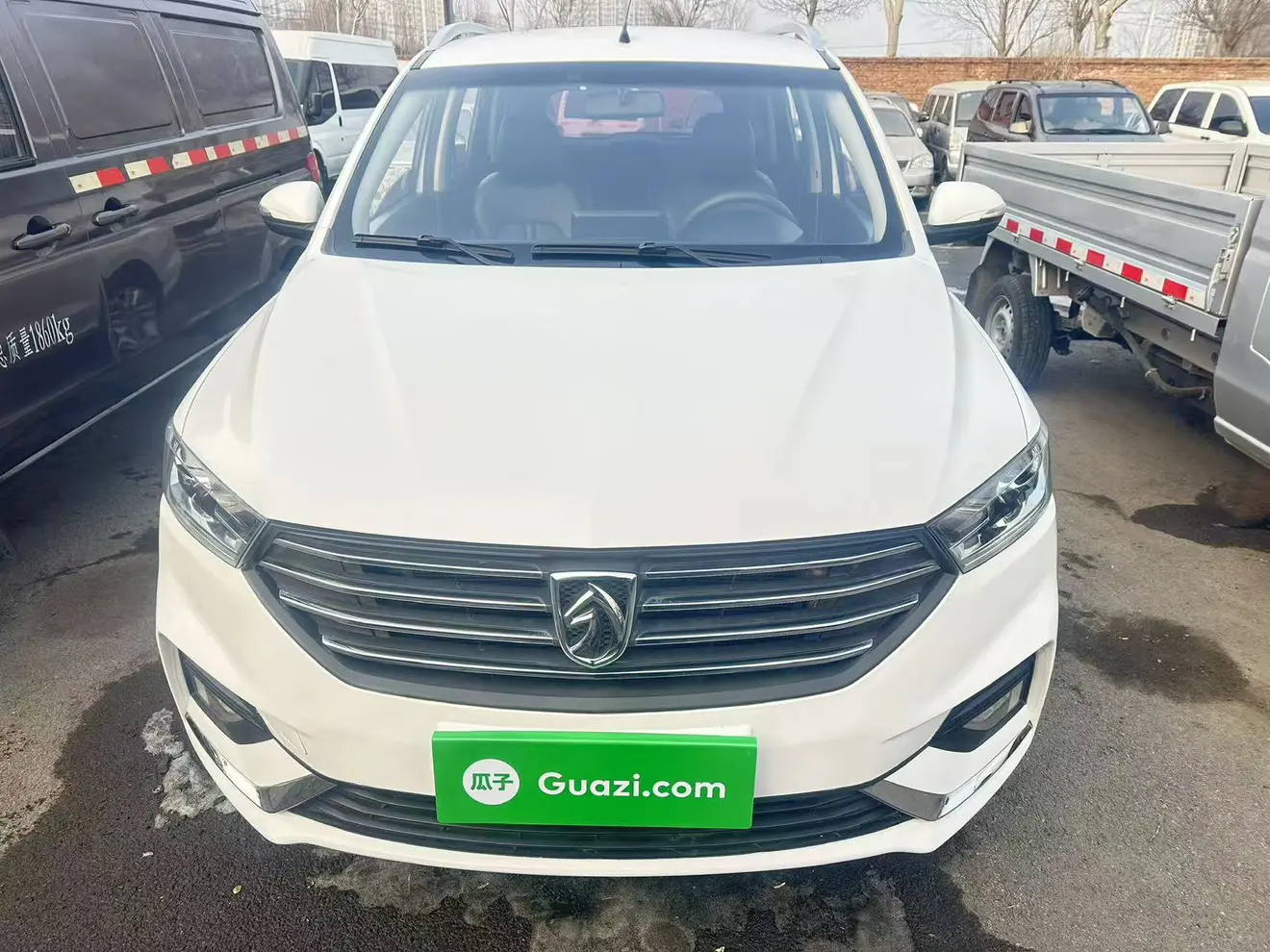 Baojun 360  из Китая