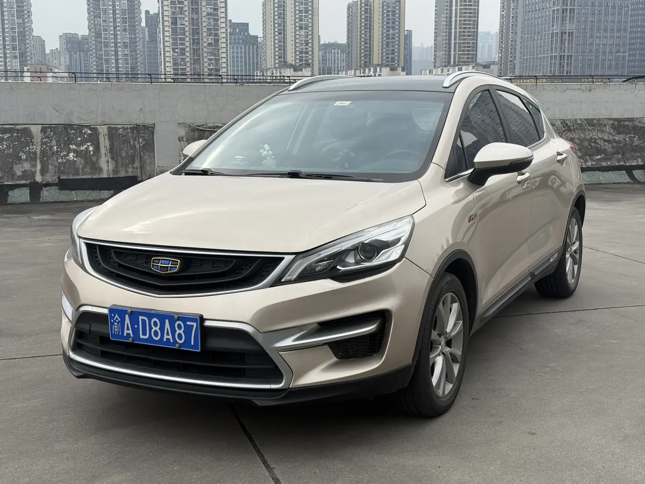 Geely Emgrand GS  из Китая