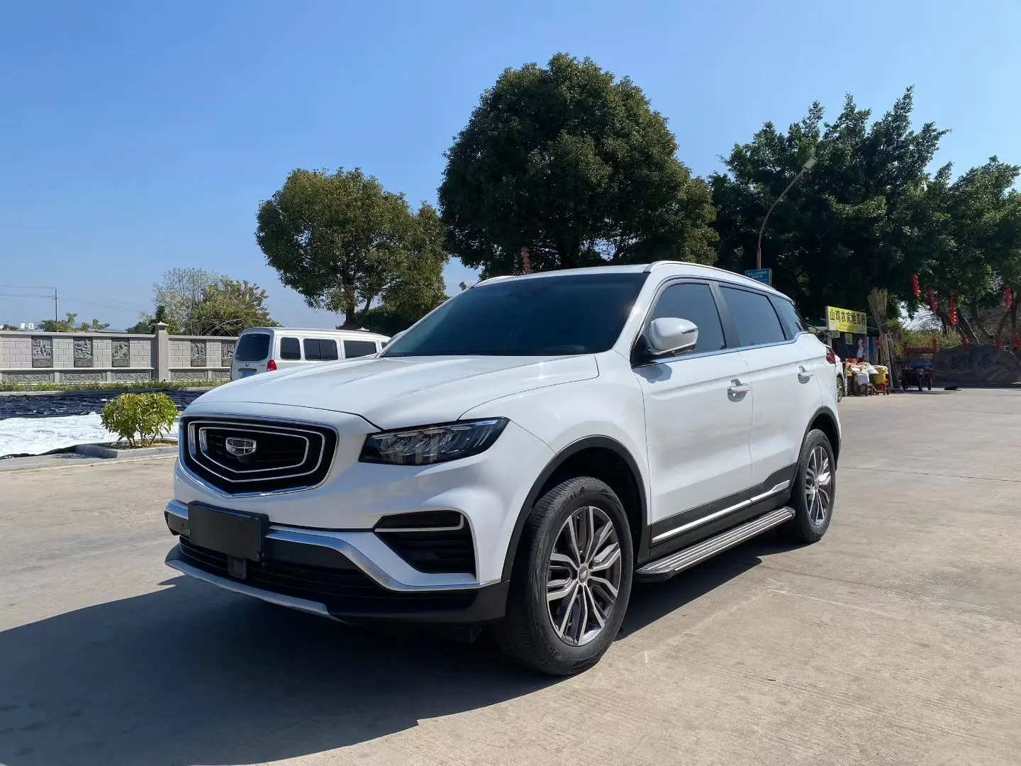 Geely Atlas (Boyue)  из Китая