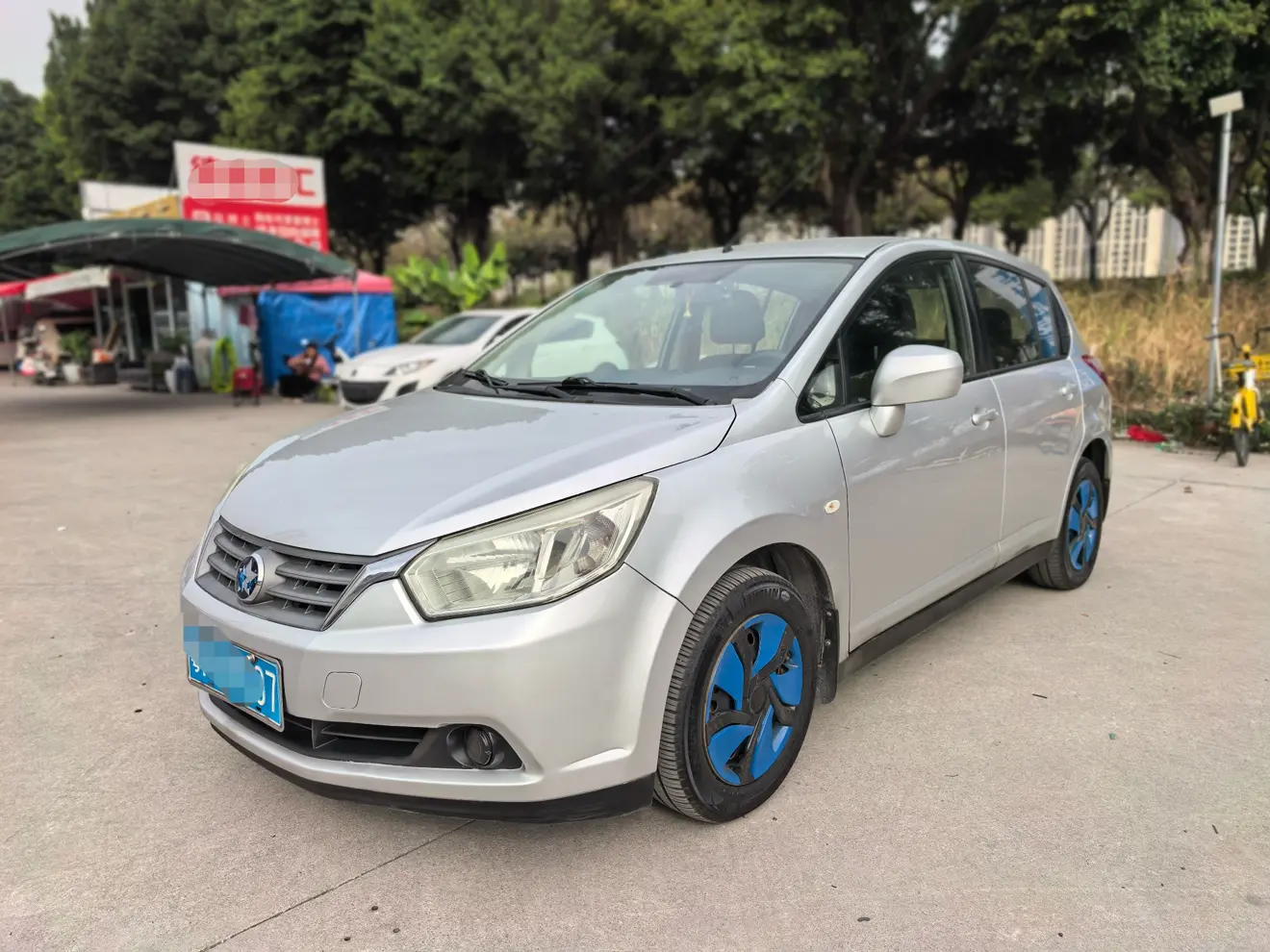 Kai Chen Venucia R50  из Китая