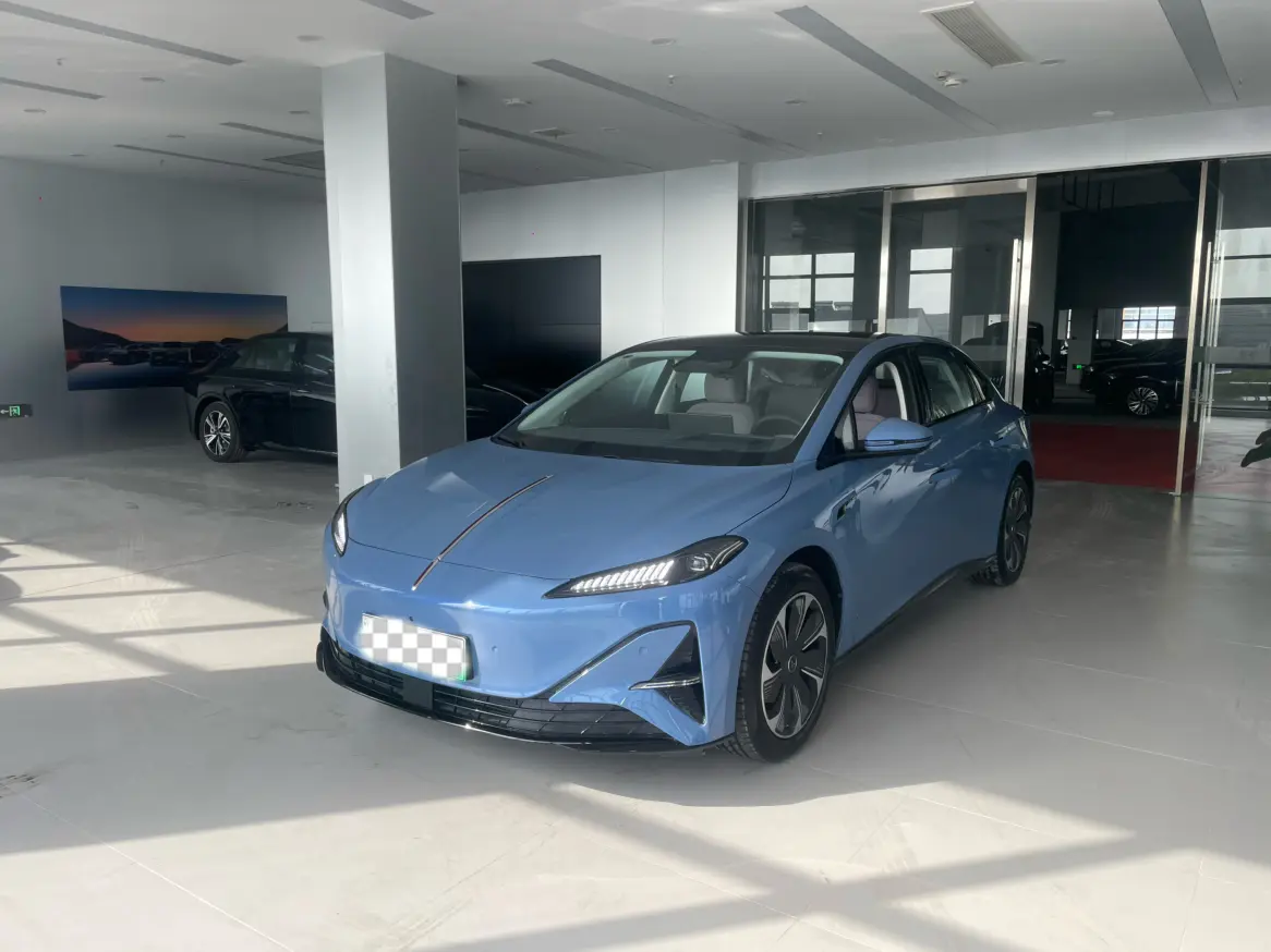 Hongqi Red Flag Tiangong 05  из Китая