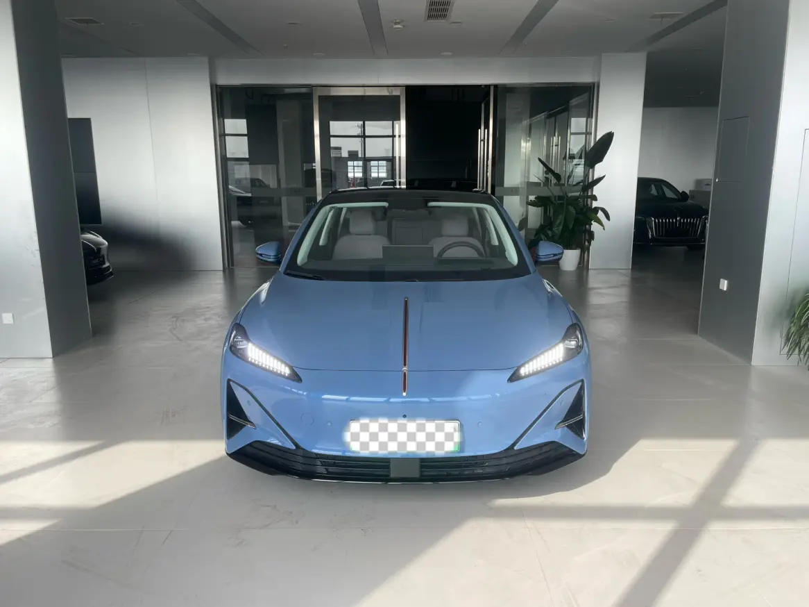 Hongqi Red Flag Tiangong 05  из Китая