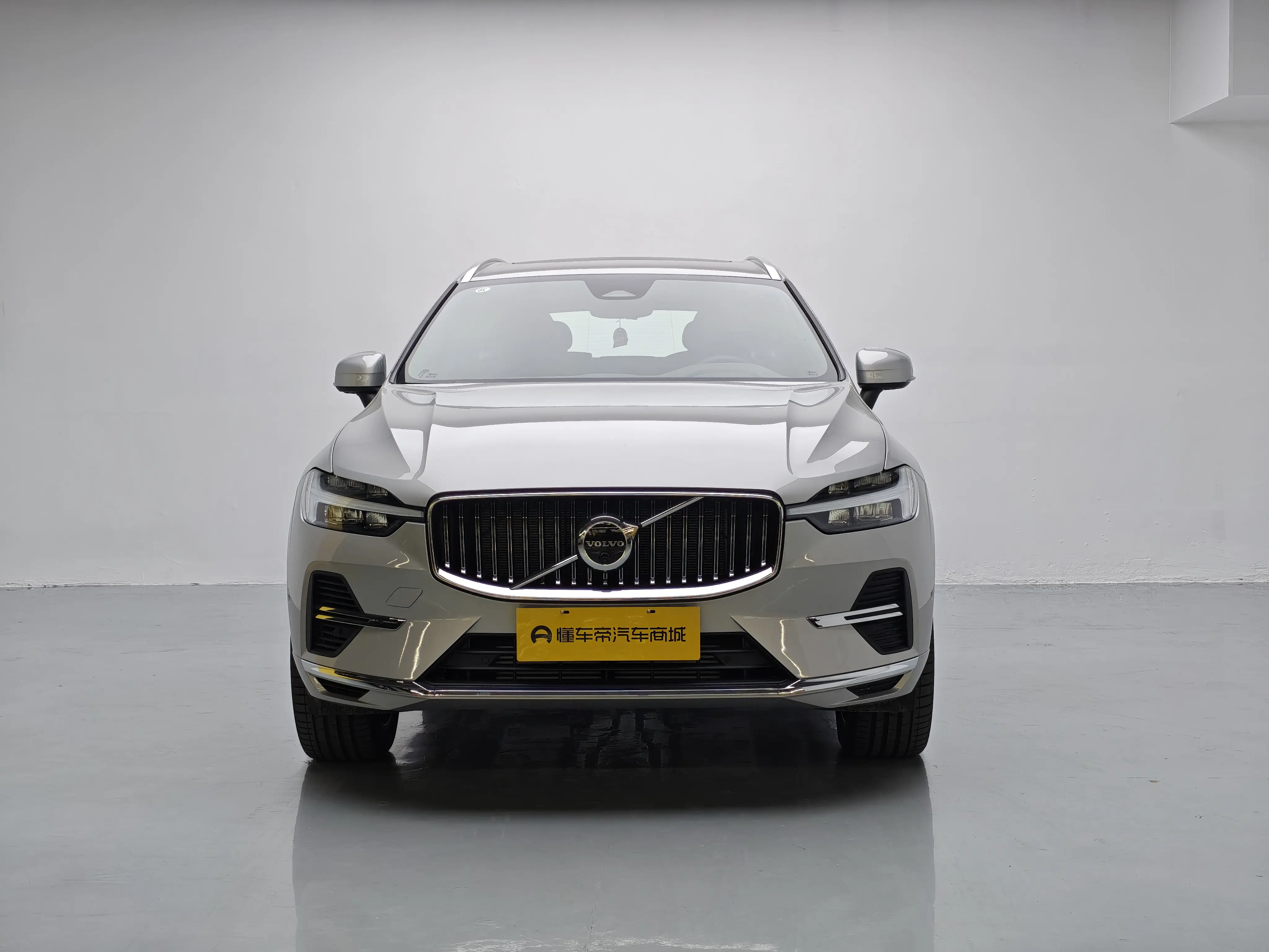 Volvo XC60 PHEV  из Китая