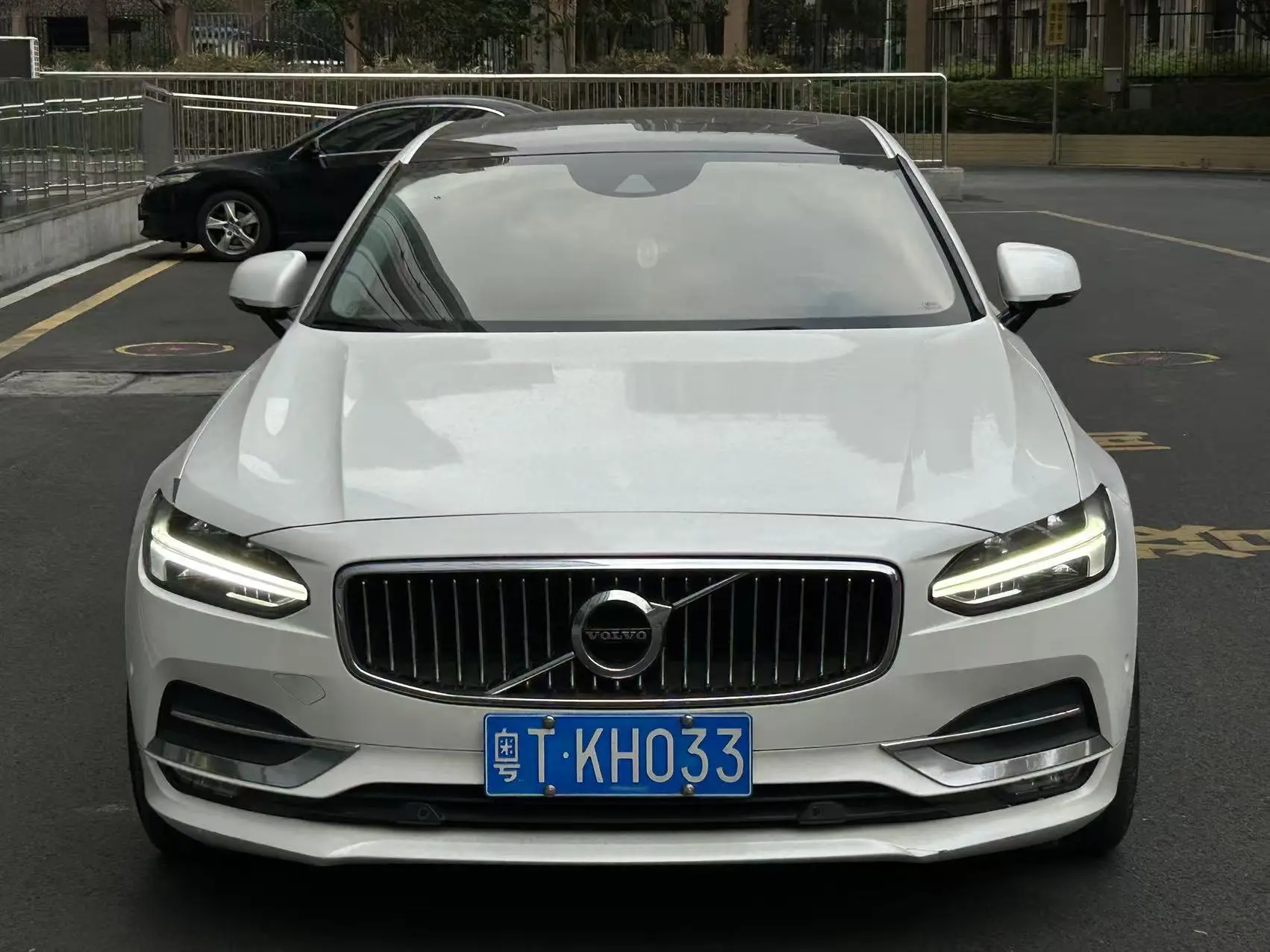 Volvo S90  из Китая