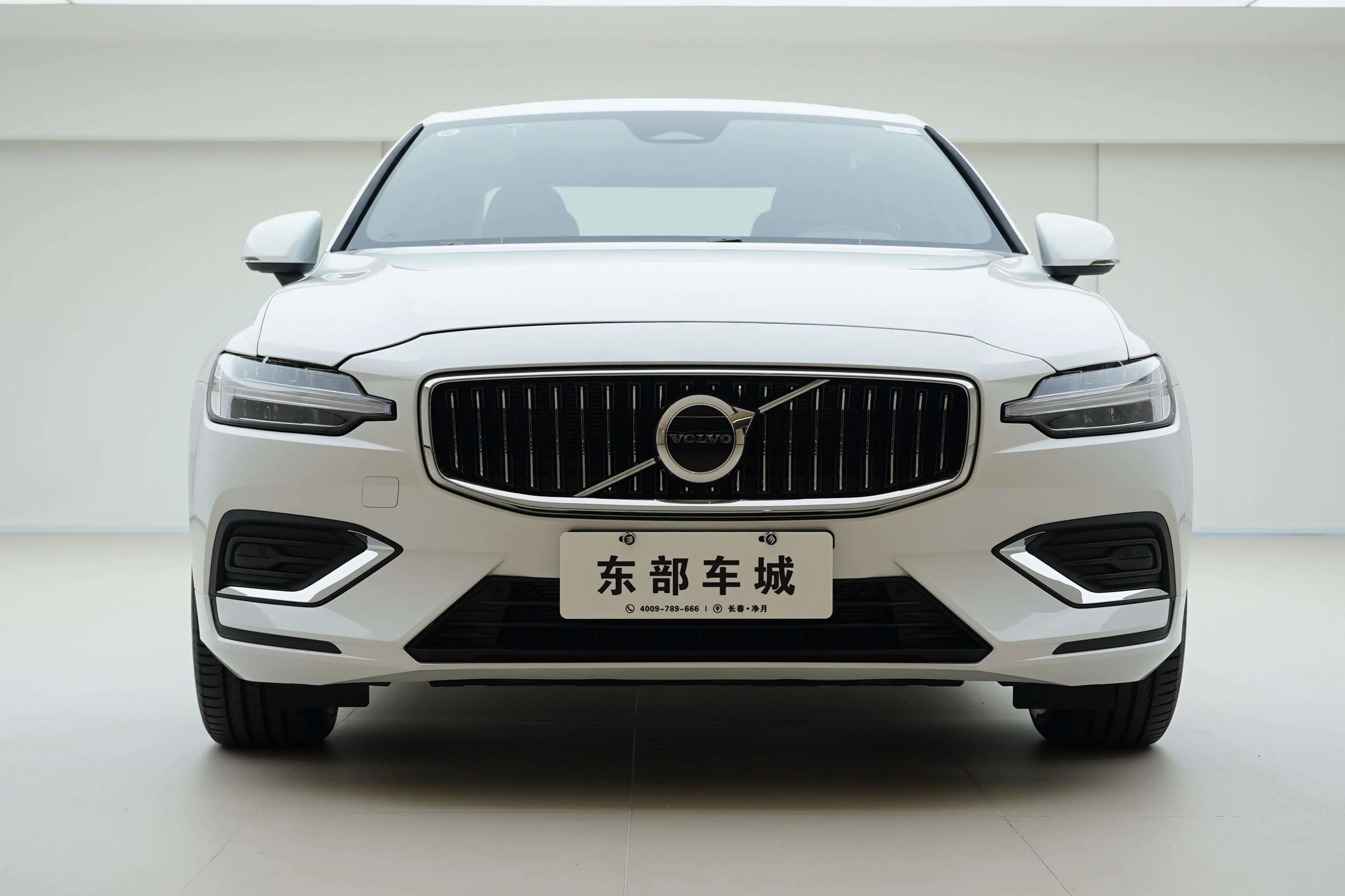 Volvo S60  из Китая